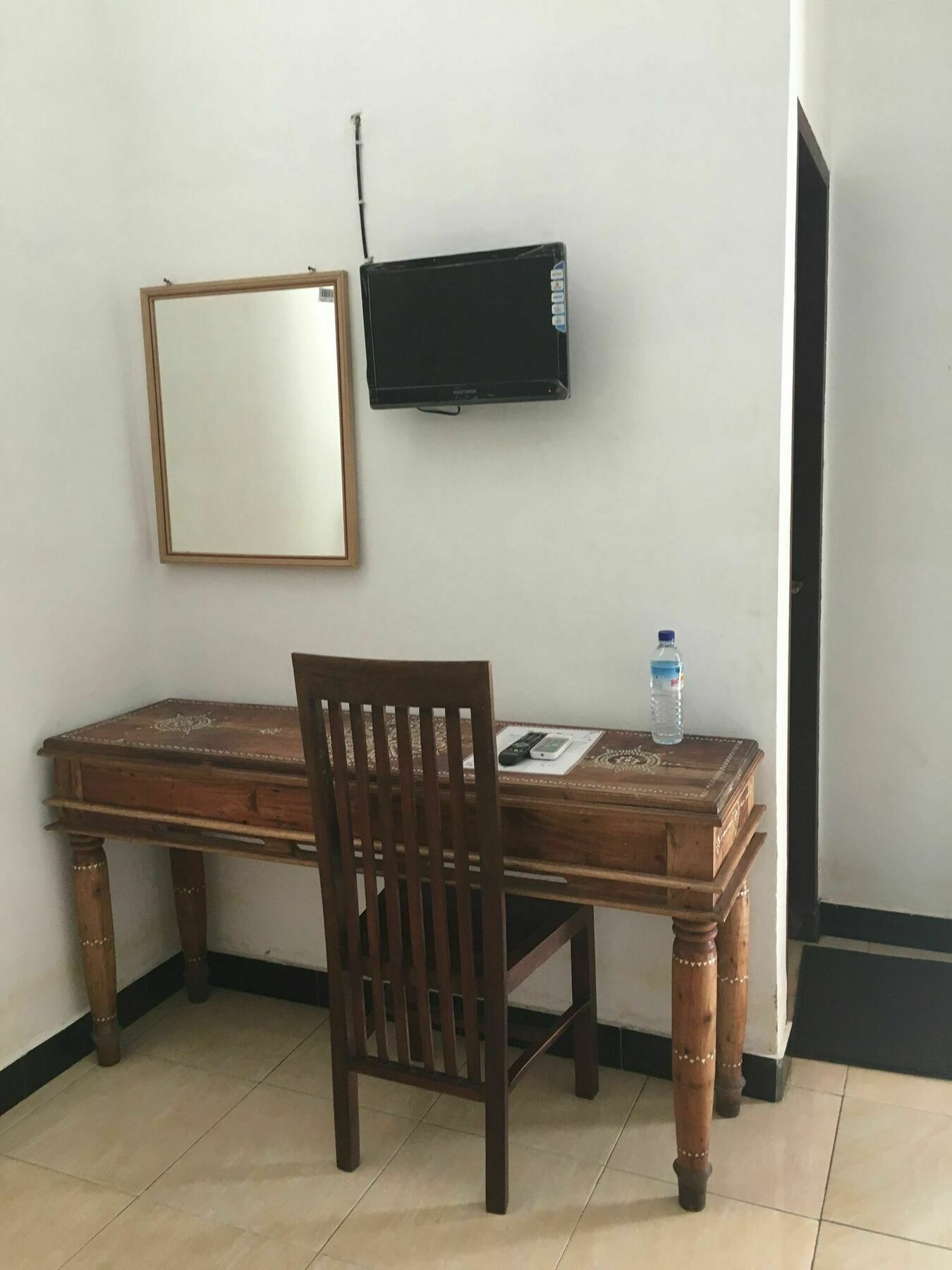 The Semeton Appartement Mangsit Buitenkant foto